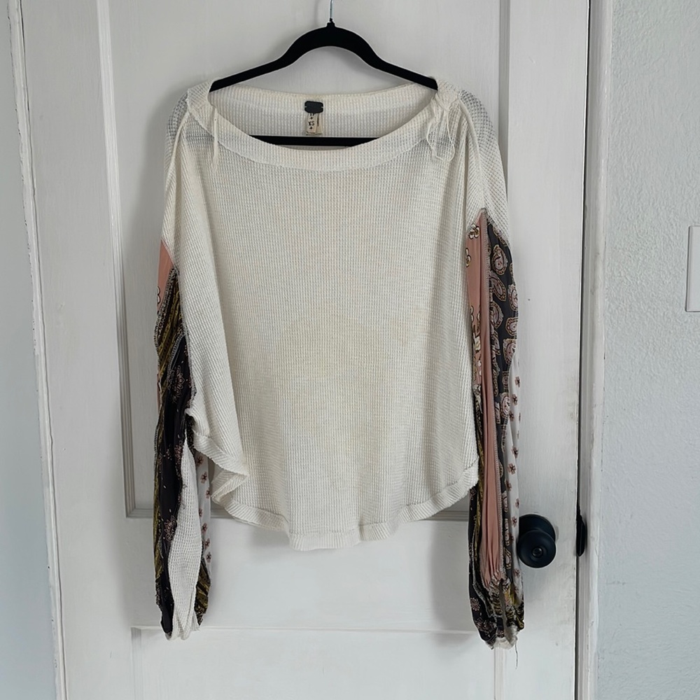 free people top! 🫶🏻